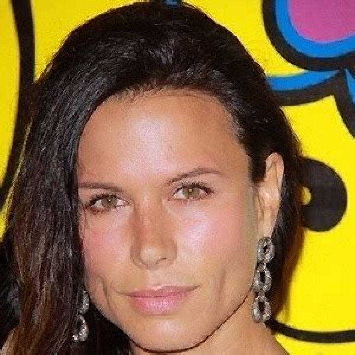 Rhona Mitra (TV Actress) - Age, Birthday, Bio, Facts, Family, Net Worth, Height & More