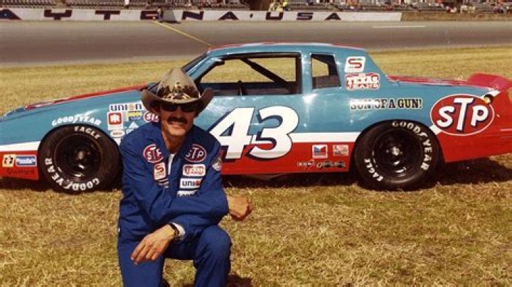 Richard Petty (Race Car Driver) - Age, Birthday, Bio, Facts, Family, Net Worth, Height & More