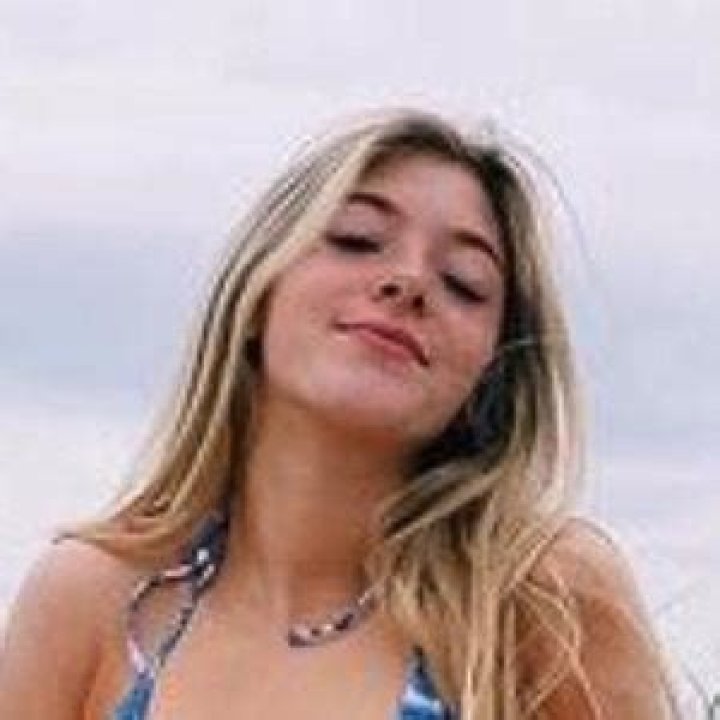 Riley Mae Lewis (TikTok Star) - Age, Birthday, Bio, Facts, Family, Net Worth, Height & More