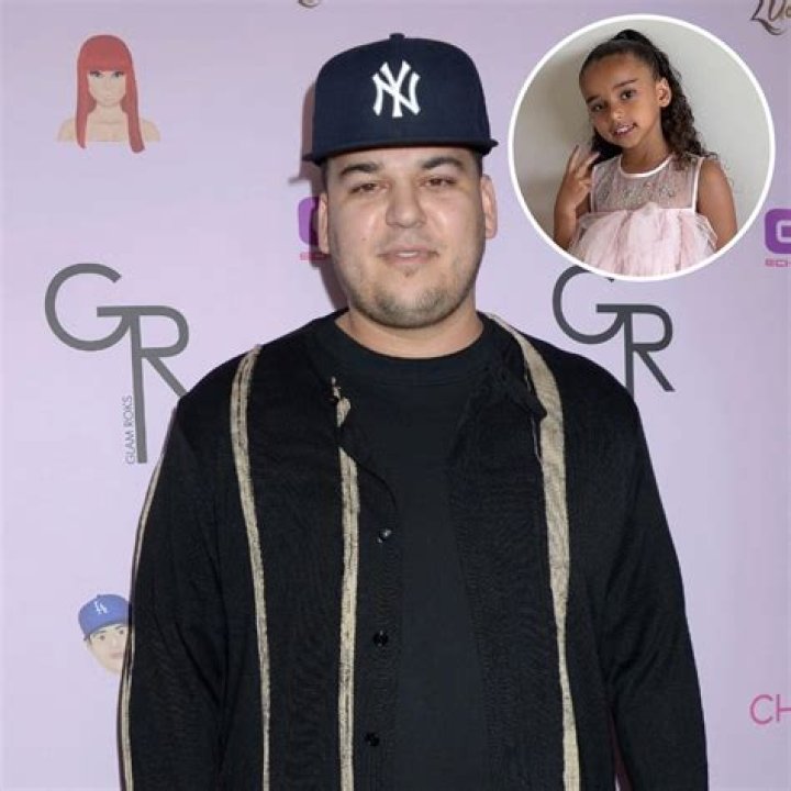 Rob Kardashian Makes Rare Comment About Daughter Dream After Aunt Khloe Shares Photo: ‘My Loves’