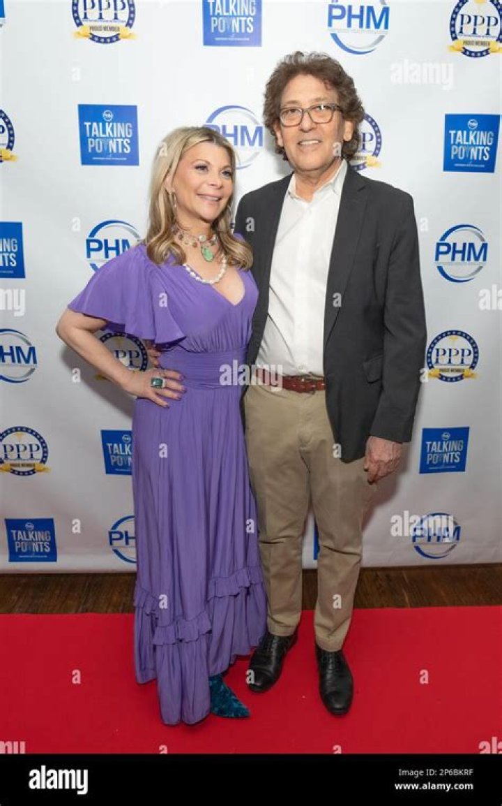 Robi Ludwig Biography, Age, Height, Husband, Net Worth, Family