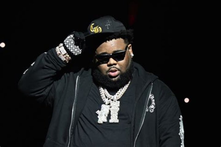 Rod Wave Reflects On The Past, Present & Future On "Fly"