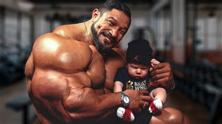 Roelly Winklaar (Bodybuilder) - Age, Birthday, Bio, Facts, Family, Net Worth, Height & More