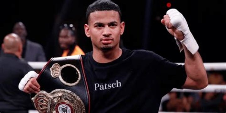 Rolando Navarrete Biography, Age, Height, Wife, Net Worth, Family