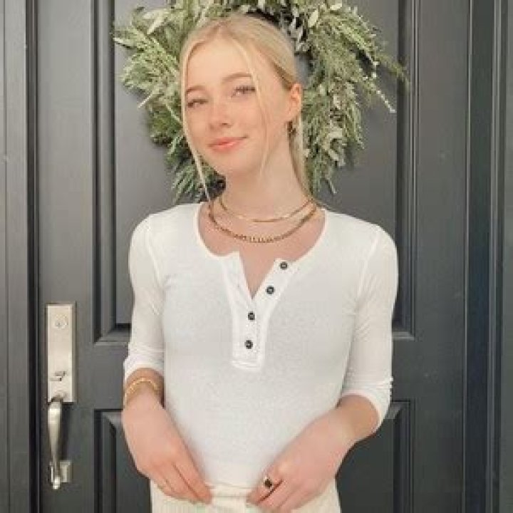 Rylee Arnold Age | Wiki, Net worth, Bio, Height, Boyfriend?