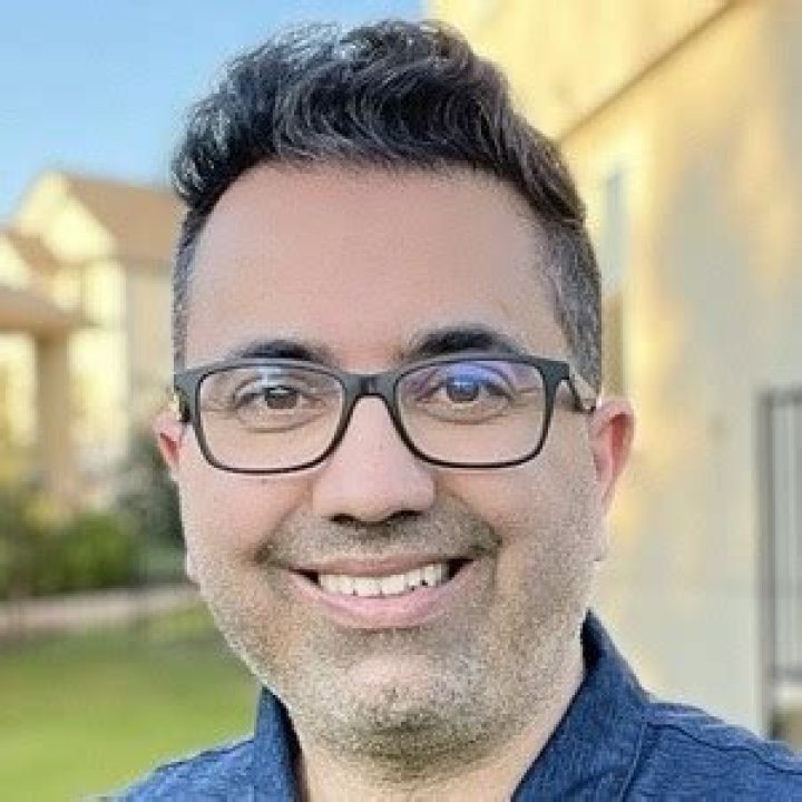 Sal Farzin Age | Wiki, Net worth, Bio, Height, Wife