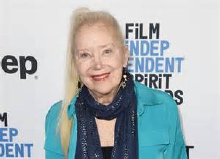 Sally Kirkland (Movie Actress) - Age, Birthday, Bio, Facts, Family, Net Worth, Height & More