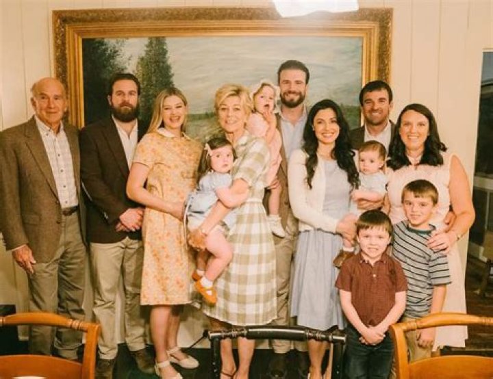 Sam Hunt (Country Singer) - Age, Birthday, Bio, Facts, Family, Net Worth, Height & More