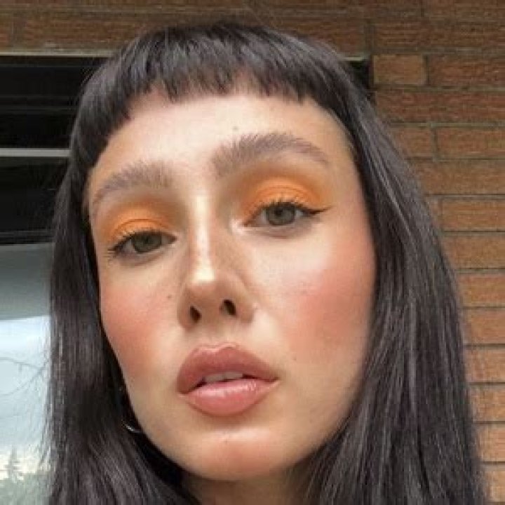 Sara Camposarcone (TikTok Star) - Age, Birthday, Bio, Facts, Family, Net Worth, Height & More