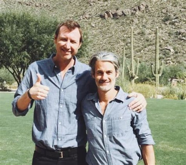 Scott Mackinlay Hahn Wiki, BIO, Age, Net Worth, Wife, Children, Parents, Height, Family & More