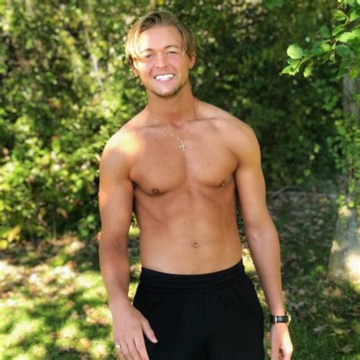 Shane Nagy Age | Wiki, Net worth, Bio, Height, Girlfriend |