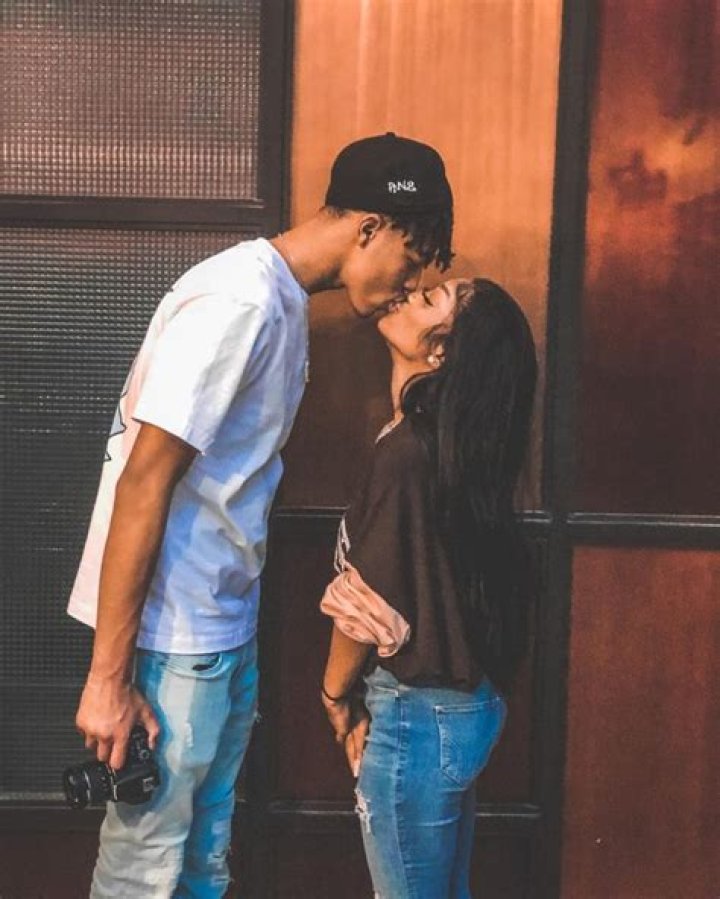 Shania Christian (gimmie kiss bugs) Age