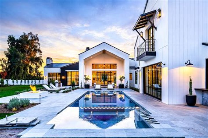 Shannon Sharpe Reacts To JJ Watt's Retirement