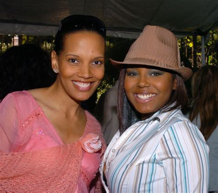 Shari Headley (Soap Opera Actress) - Age, Birthday, Bio, Facts, Family, Net Worth, Height & More