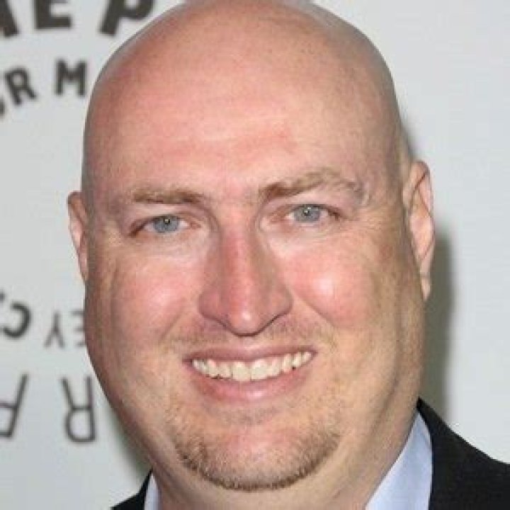 Shawn Ryan (Screenwriter) - Age, Birthday, Bio, Facts, Family, Net Worth, Height & More