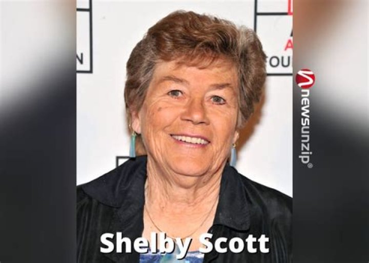 Shelby Scott Wiki (WBZ TV Host) Biography, Age, Husband, Children, Education, Family, Death & More
