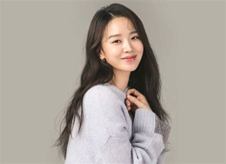 Shin Hye-sun (TV Actress) - Age, Birthday, Bio, Facts, Family, Net Worth, Height & More