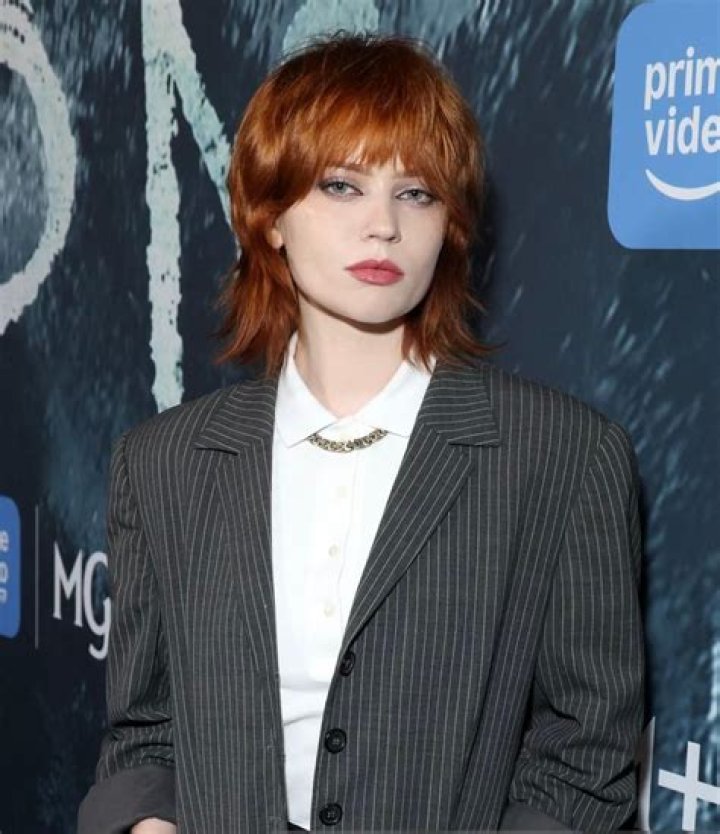 Sierra McCormick – Celebsgraphy