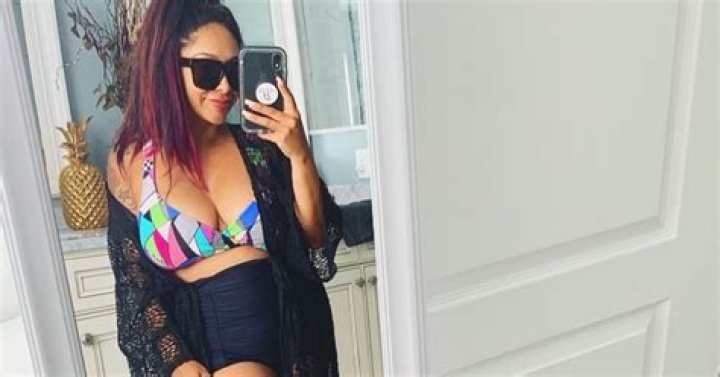 Snooki Fires Back After Troll Slams Her Bikini Selfie: ‘You Got Any Different Poses, Ma?’