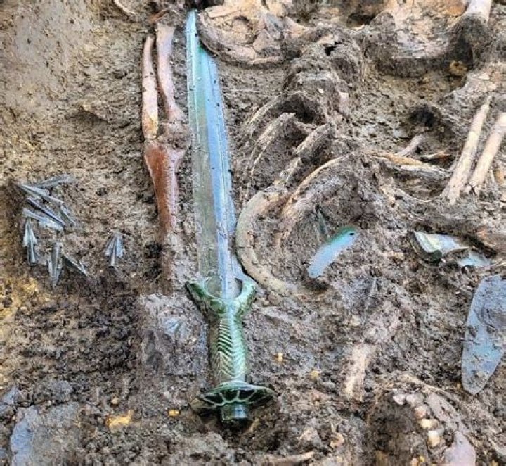 Source Of Mysterious "Excalibur" Sword Found In Lake Revealed
