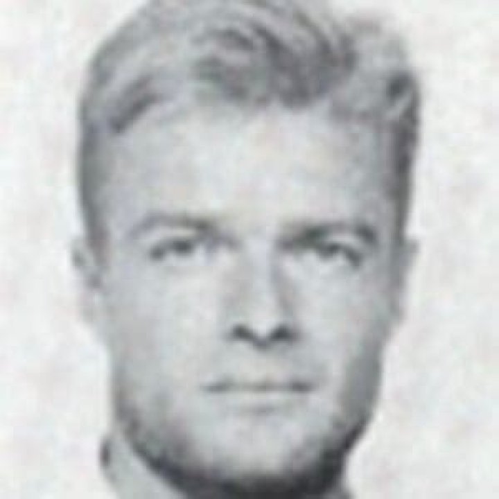 Sten Anders Ekberg (Decathlete) - Age, Birthday, Bio, Facts, Family, Net Worth, Height & More