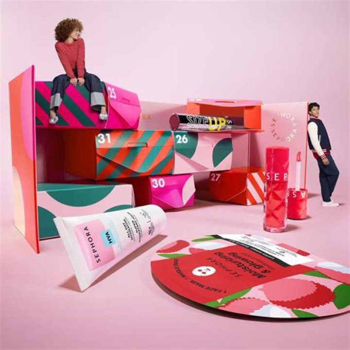 SZA Calls Out "Sandy Sephora" After Having Security Called On Her