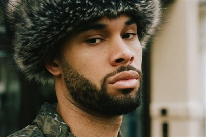 SZA "Drew Barrymore" Video