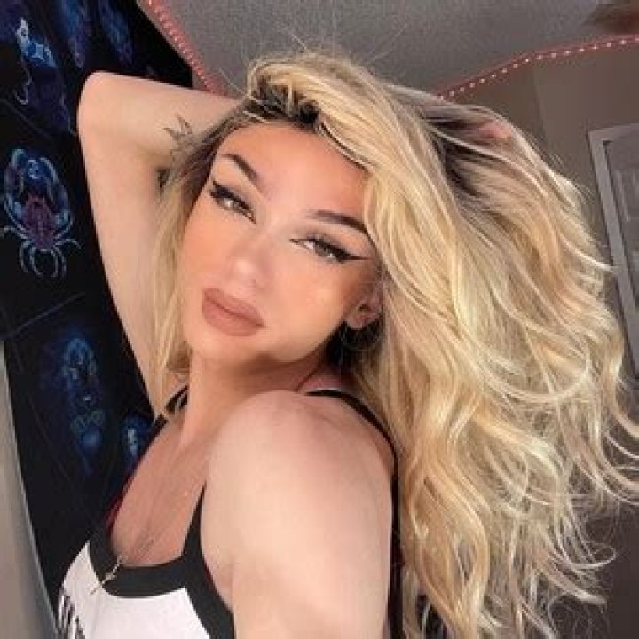 Tay Scheider Age | Wiki, Net worth, Bio, Height, Boyfriend