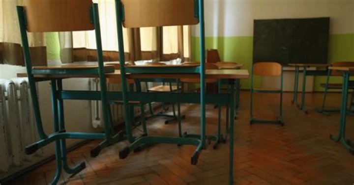 Teacher Allegedly Molests 15-Year-Old Boy While Her Own Child Was Home