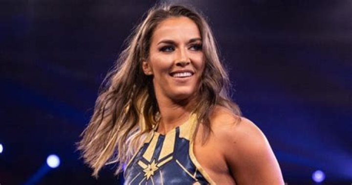 Tegan Nox (Wrestler) - Age, Birthday, Bio, Facts, Family, Net Worth, Height & More
