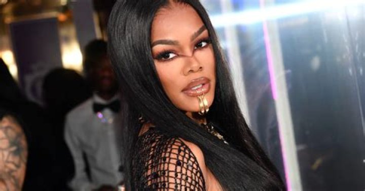 Teyana Taylor Flaunts Her Abs In Bikini After Addressing Leonardo DiCaprio Dating Rumors
