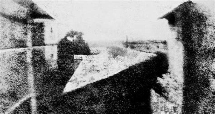 The History Of Photography In 27 Groundbreaking Images