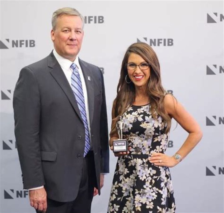 Tiffani Beaston Net Worth and Earnings