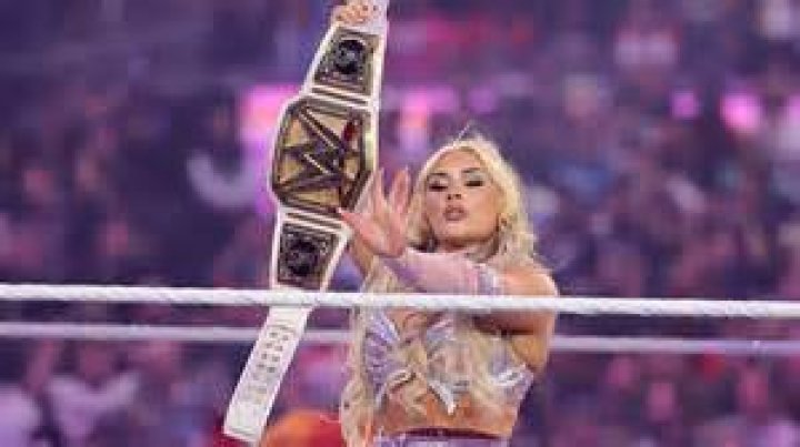 Tiffany Stratton (Wrestler) - Age, Birthday, Bio, Facts, Family, Net Worth, Height & More