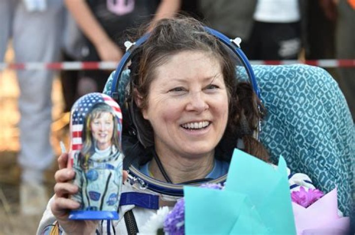 Tracy Caldwell Dyson (Astronaut) - Age, Birthday, Bio, Facts, Family, Net Worth, Height & More