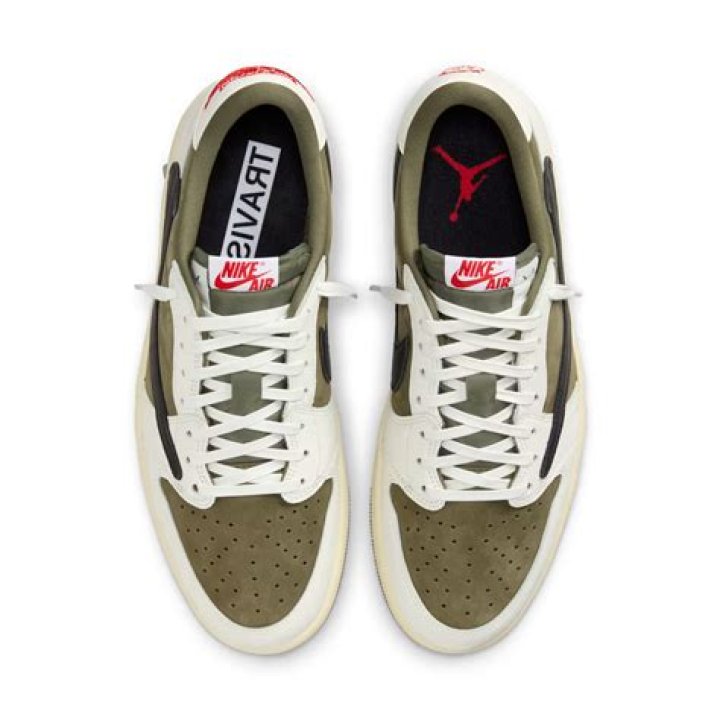 Travis Scott Gifts Fan With His New Nike Signature Model