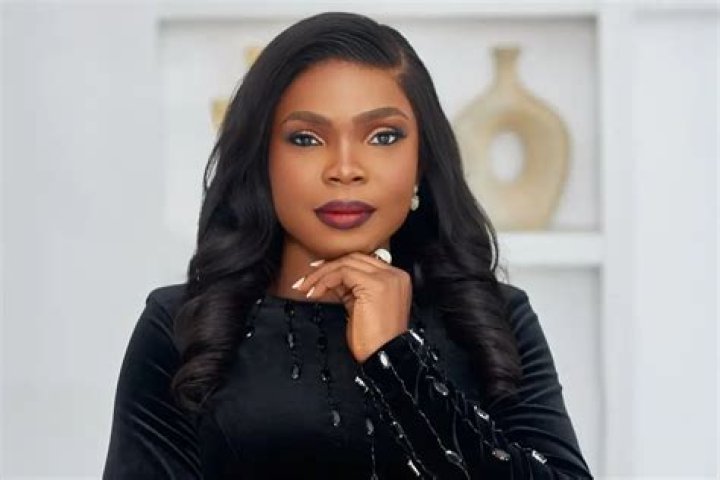 Victoria Orenze Biography: Age, Songs, Net Worth, Married Husband, Photos, Boyfriend, Wikipedia, Contact, Instagram