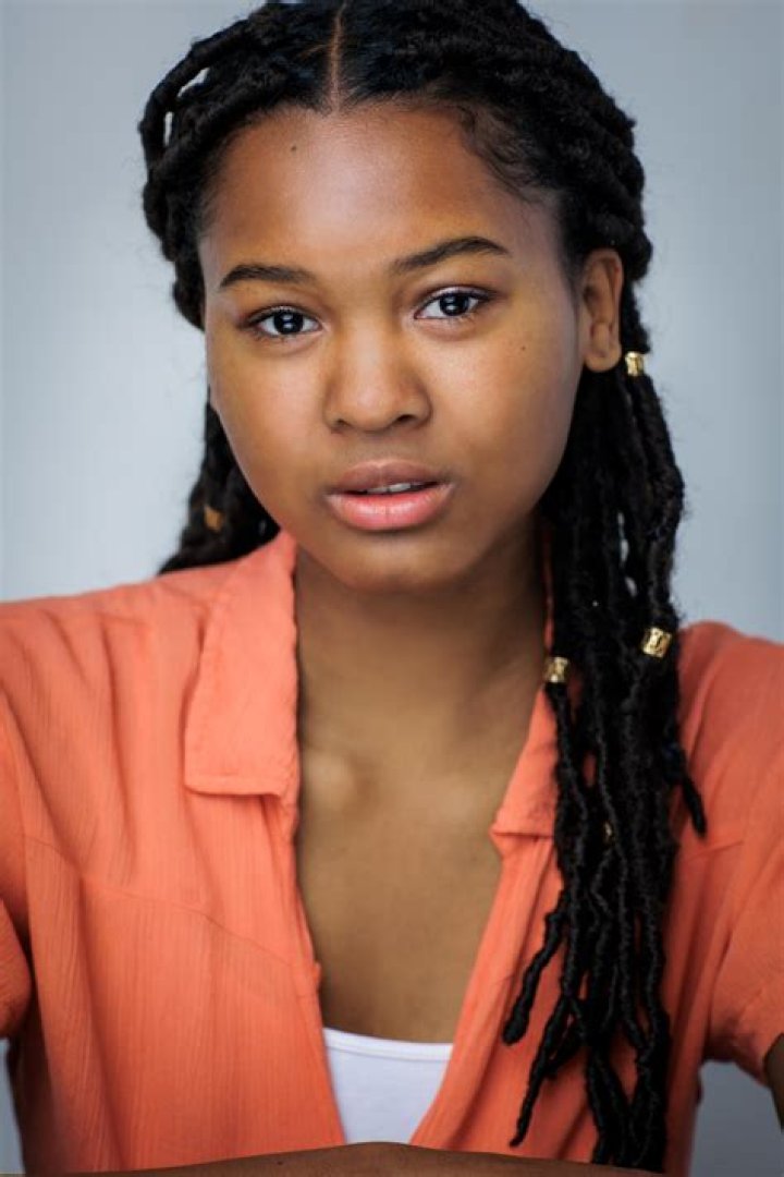 Vienna Leacock (TV Actress) - Age, Birthday, Bio, Facts, Family, Net Worth, Height & More