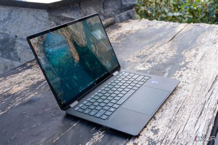 Vince Staples Delivers A Concise & Potent West-Coast Dose On "FM!"