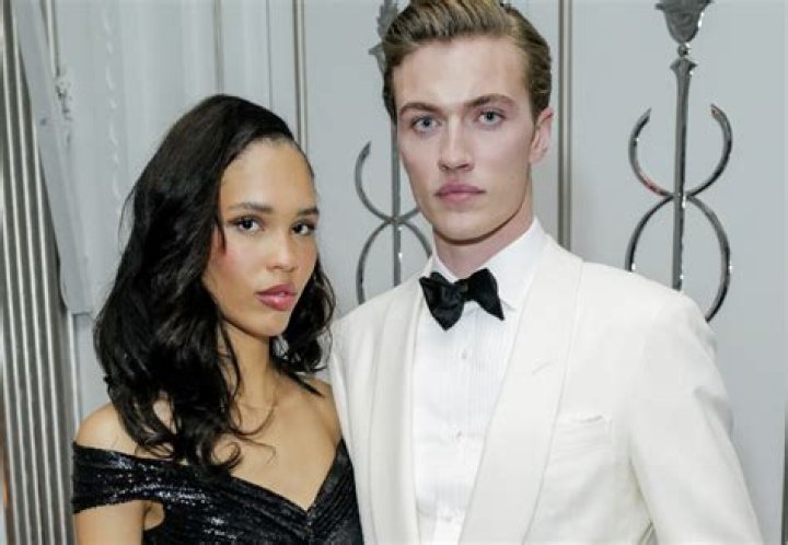 Wanda Nara Age, Height, Husband, Kids, Net Worth, Family & BIO