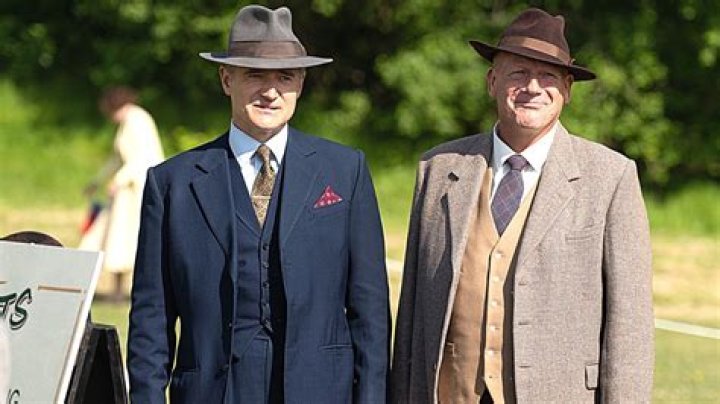 What happened to Inspector Sullivan in Father Brown?