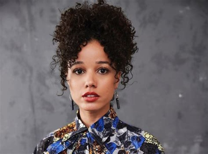 What is Alisha Wainwright nationality?