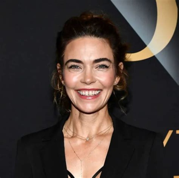 What is Amelia Heinle net worth? – Celebrity.fm – #1 Official Stars, Business & People Network, Wiki, Success story, Biography & Quotes