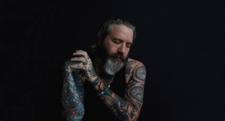 When did Lucy Hale date David Henrie? – Celebrity.fm – #1 Official Stars, Business & People Network, Wiki, Success story, Biography & Quotes