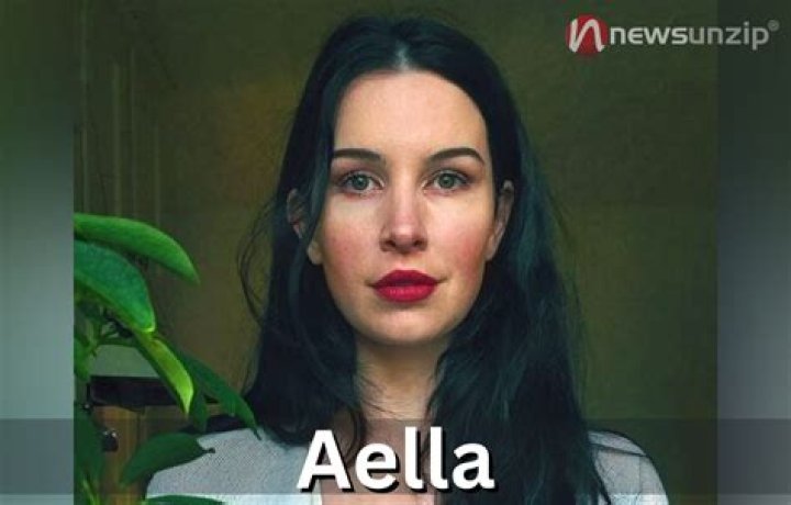 Who is Aella Girl? Wiki, Age, Real Name, Boyfriend, Parents, Height, Net worth, Biography & More