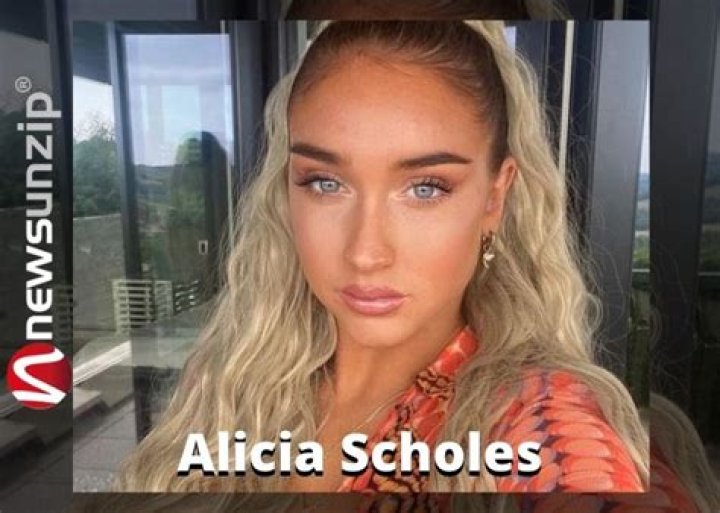 Who is Alicia Scholes? Wiki, Biography, Age, Boyfriend, Height, Parents, Career, Lifestyle & More