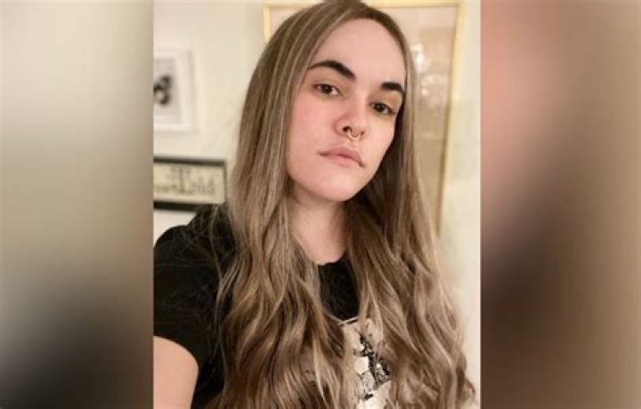 Who is Cait Corrain? Wiki, Biography, Age, Husband, Family, Net Worth, Books & More