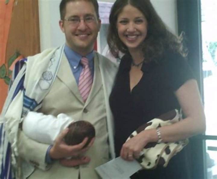 Who is Charlie Adelson’s Sister? All About Wendi Adelson