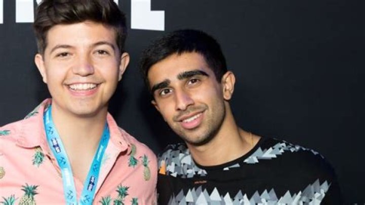 Who is Ellie Harlow? Wiki, Biography, Age, Family & Facts about Vikkstar's Girlfriend