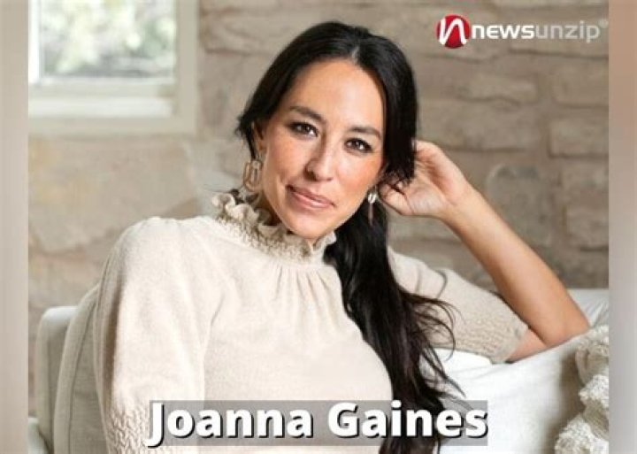 Who is Joanna Gaines? Wiki, Biography, Net Worth, Kids, Husband, Parents, Height, Birthday & More